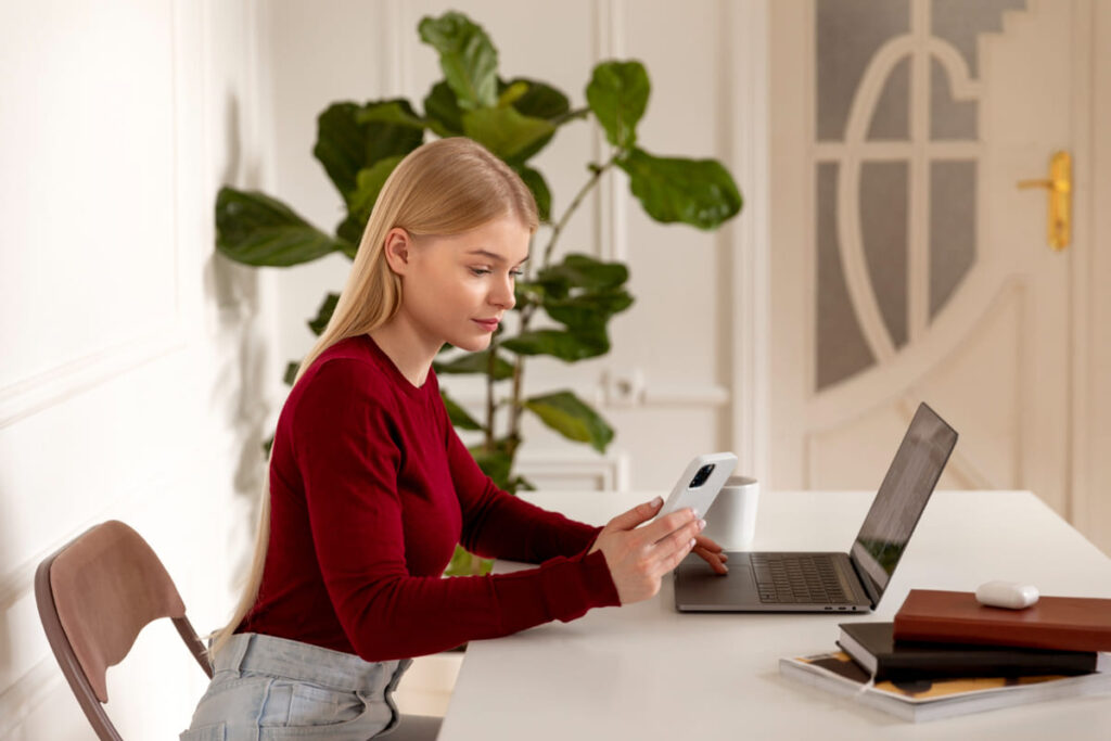 Для оплаты налогов можно использовать любую карту, но Т-банк предлагает настроить автоплатеж