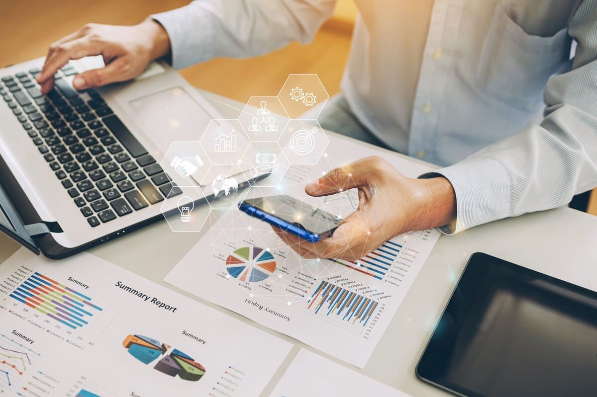 Мосбиржа запланировала запуск фьючерсов на кофе и апельсиновый сок в 2025 году