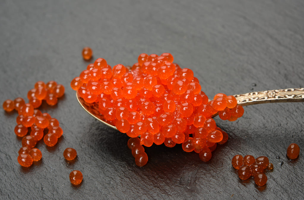 Россиянам пообещали, что дефицита красной икры перед Новым годом не будет