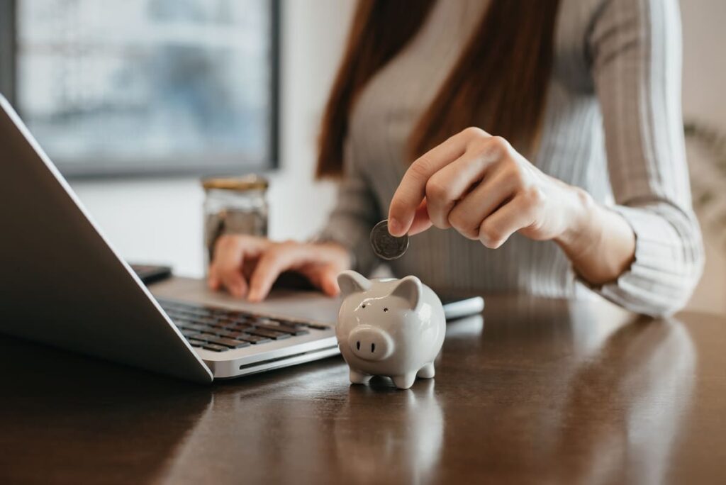 ВТБ снизит с 15 апреля приветственную ставку по накопительному счету до 19% годовых