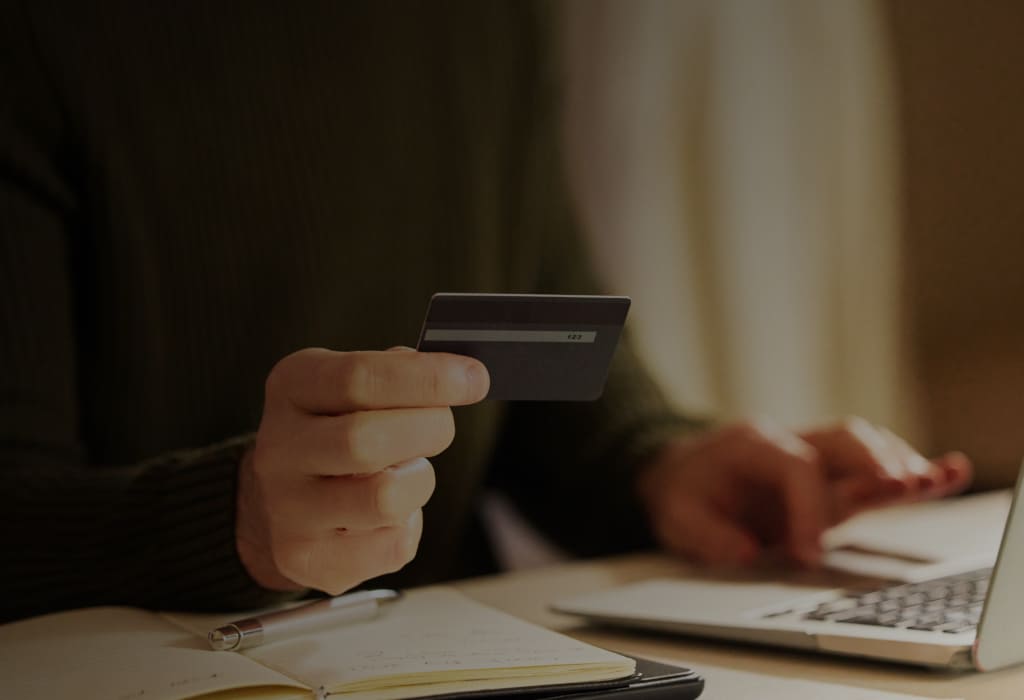 выгодная плата зарубежных сервисов